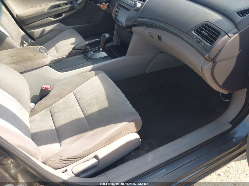 2010 HONDA ACCORD VIN: 1HGCP2F32AA019491