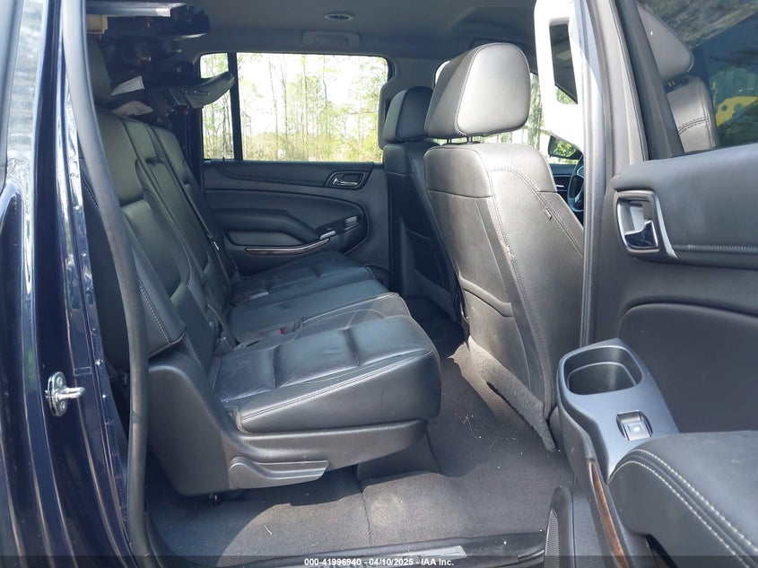 2019 CHEVROLET SUBURBAN VIN: 1GNSKHKC5KR333566