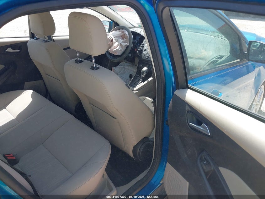 2016 FORD FOCUS SE - 1FADP3F26GL350240