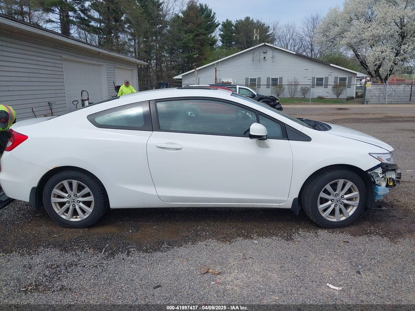 2012 HONDA CIVIC VIN: 2HGFG3B86CH504886