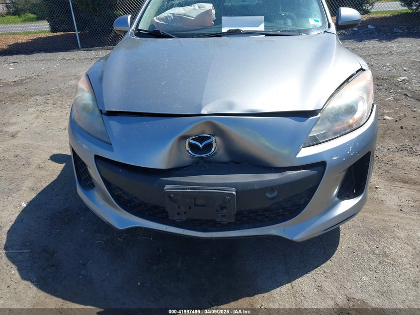 2013 MAZDA MAZDA3 VIN: JM1BL1U73D1814690