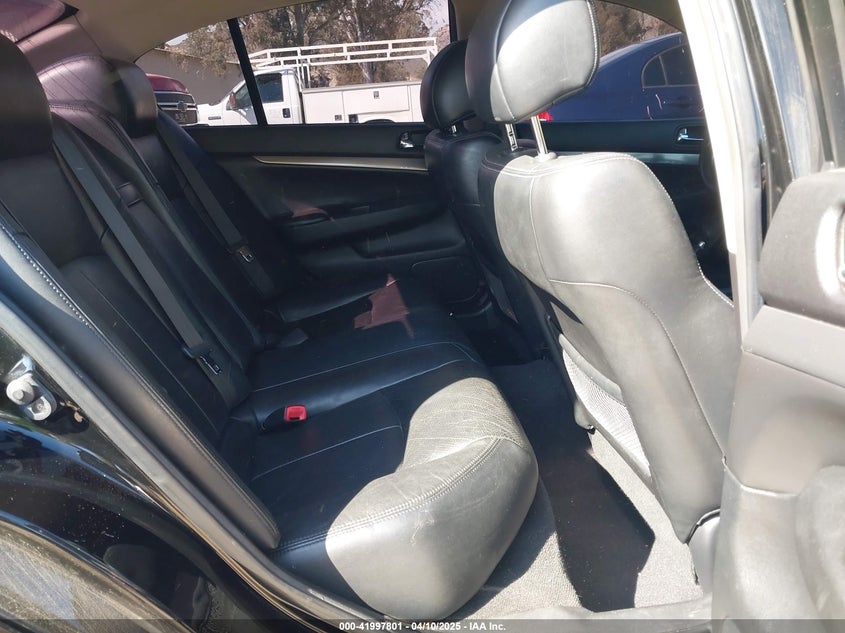 2011 INFINITI G37 VIN: JN1CV6APXBM506530