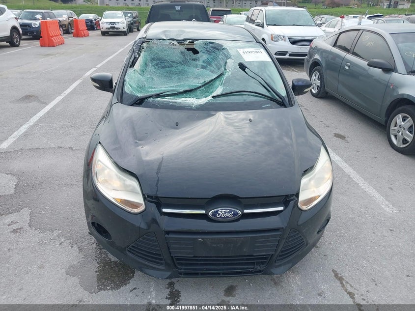 2014 FORD FOCUS VIN: 1FADP3K20EL183084