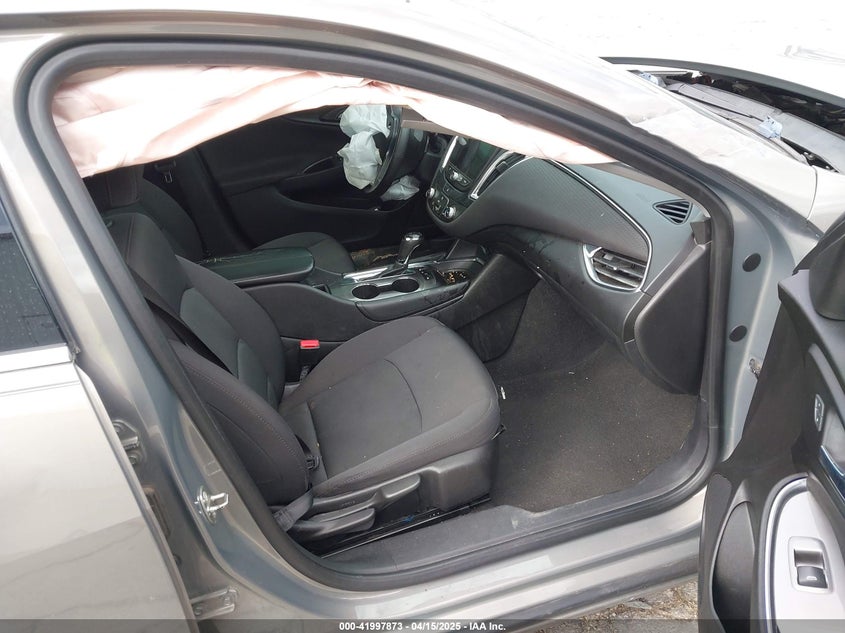 2017 CHEVROLET MALIBU VIN: 1G1ZE5STXHF243409