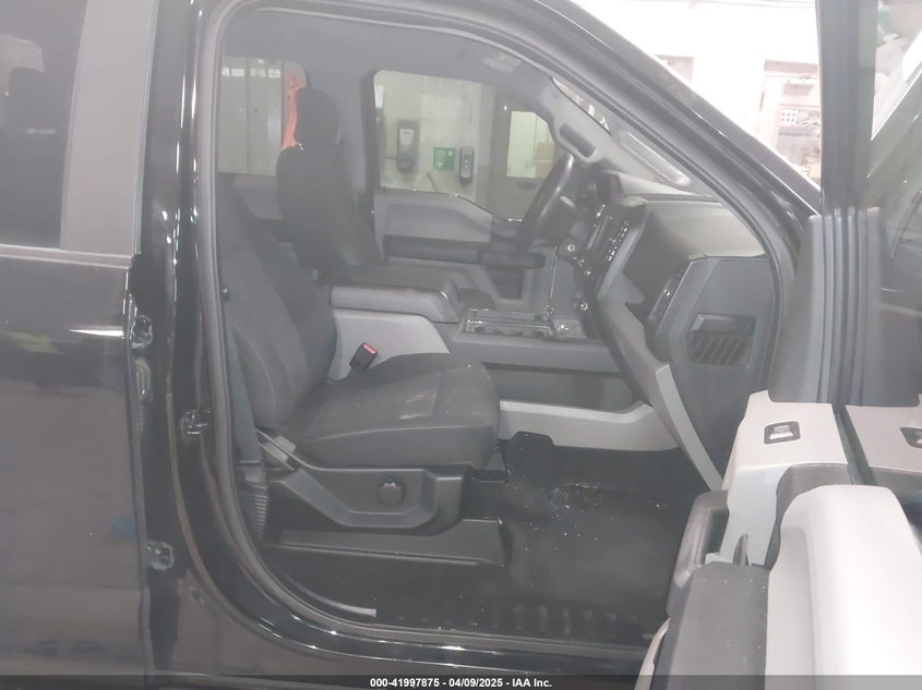 2017 FORD F150 VIN: 1FTEW1CP0HKE06105