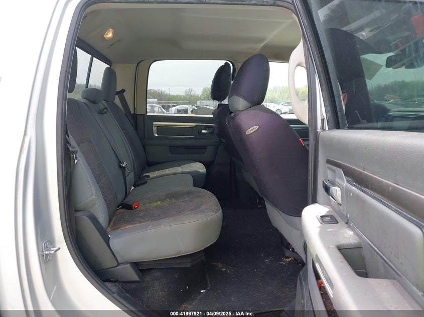 2017 RAM 1500 VIN: 1C6RR7TT1HS822776