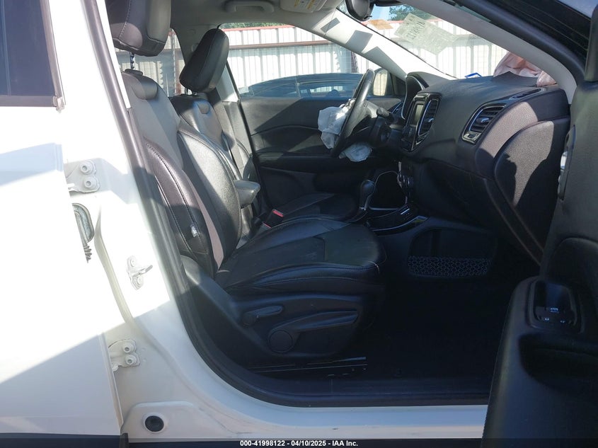 2018 JEEP COMPASS LATITUDE - 3C4NJCBB3JT407981