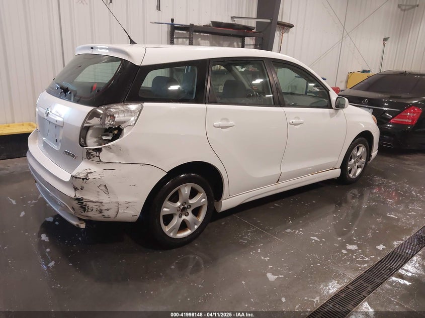 2007 TOYOTA MATRIX VIN: 2T1KR32EX7C657090