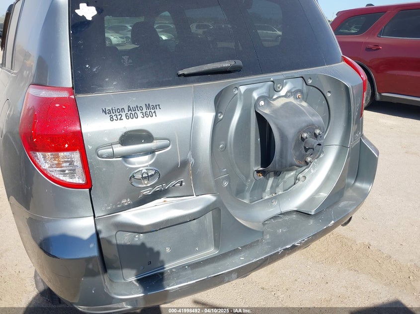 2006 TOYOTA RAV4 VIN: JTMBD33V865016156