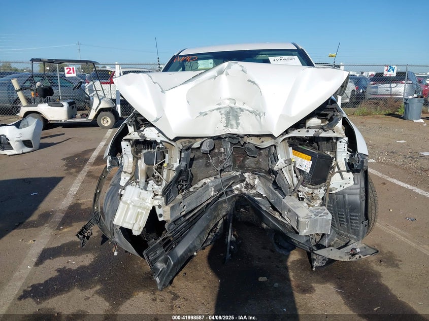 VIN 5TDZARFH1HS032129 2017 TOYOTA HIGHLANDER LE