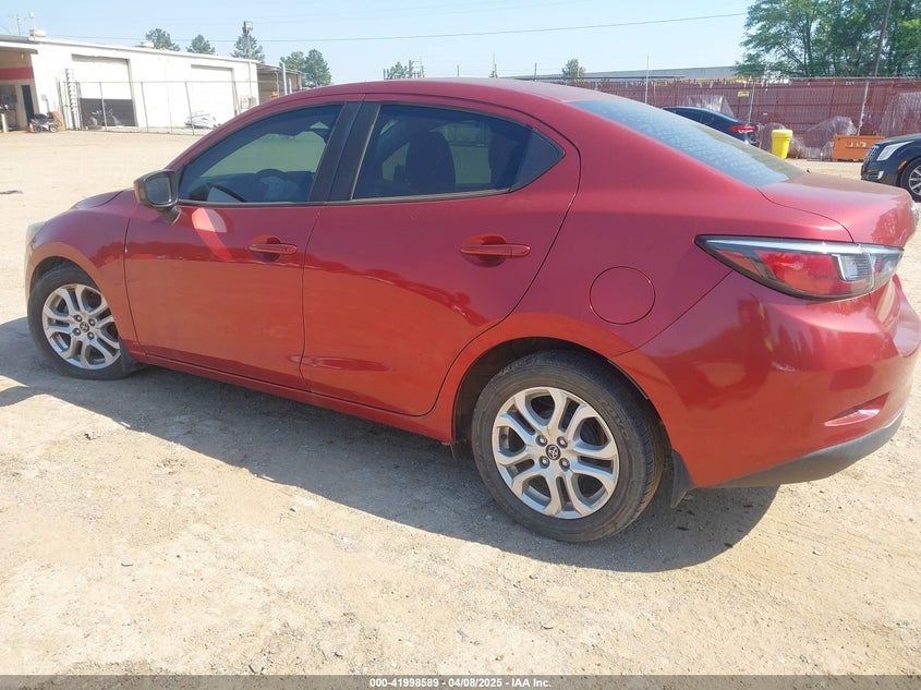 3MYDLBYV7HY193285 2017 TOYOTA YARIS photo no. 3