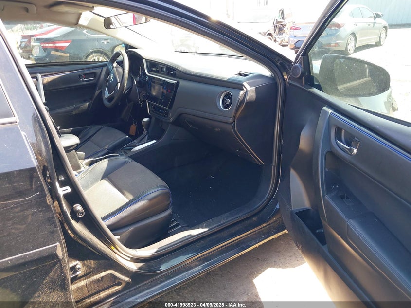 2018 TOYOTA COROLLA VIN: 5YFBURHE1JP760446