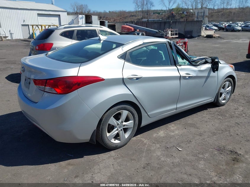2013 HYUNDAI ELANTRA GLS - 5NPDH4AE6DH209246