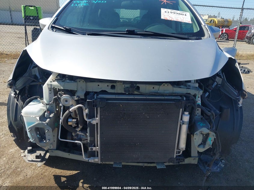 2018 NISSAN VERSA NOTE VIN: 3N1CE2CP4JL370832