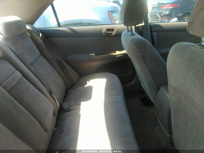 2002 Toyota Camry Le VIN: 4T1BE32K82U537037 Lot: 42000056