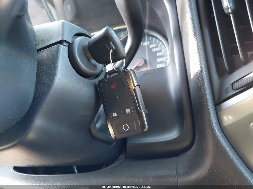 2015 Chevrolet Silverado 1500 1Lt VIN: 1GCUKREC8FF200715 Lot: 42000192