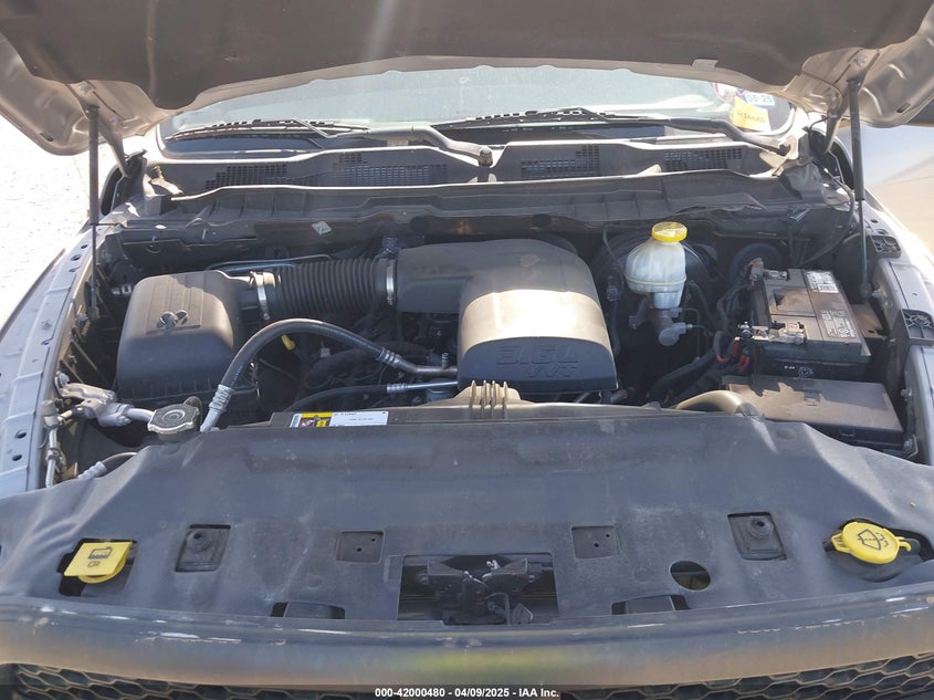 2019 RAM 1500 CLASSIC VIN: 1C6RR6FG0KS613674