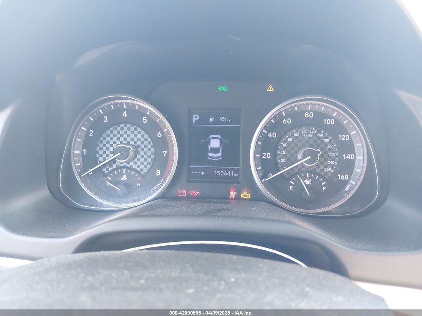 2019 HYUNDAI ELANTRA VIN: 5NPD84LF0KH422566