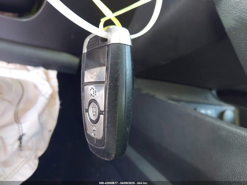 2019 FORD FUSION VIN: 3FA6P0LU1KR222141