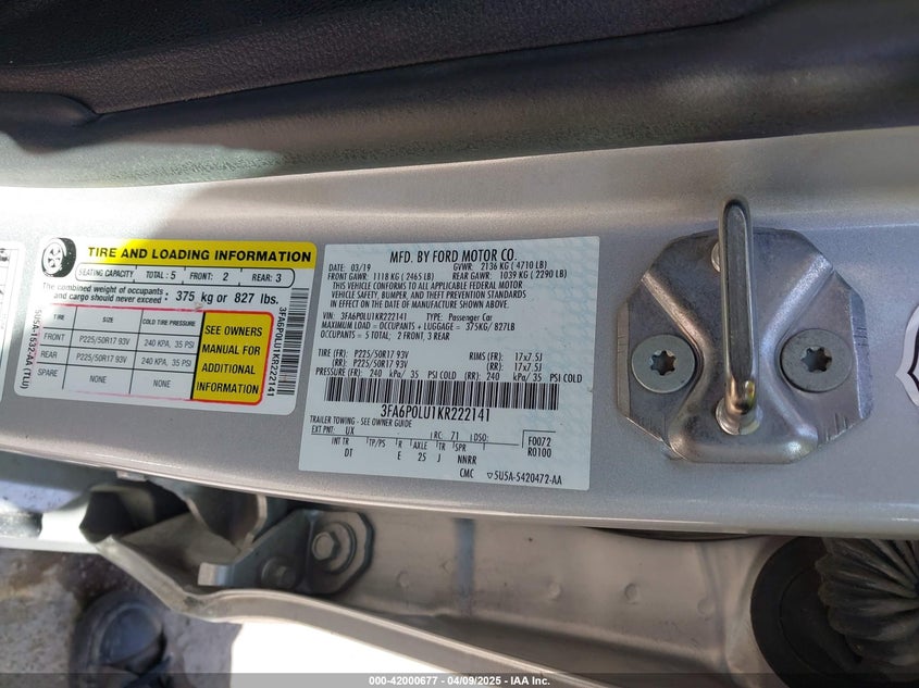 2019 FORD FUSION VIN: 3FA6P0LU1KR222141