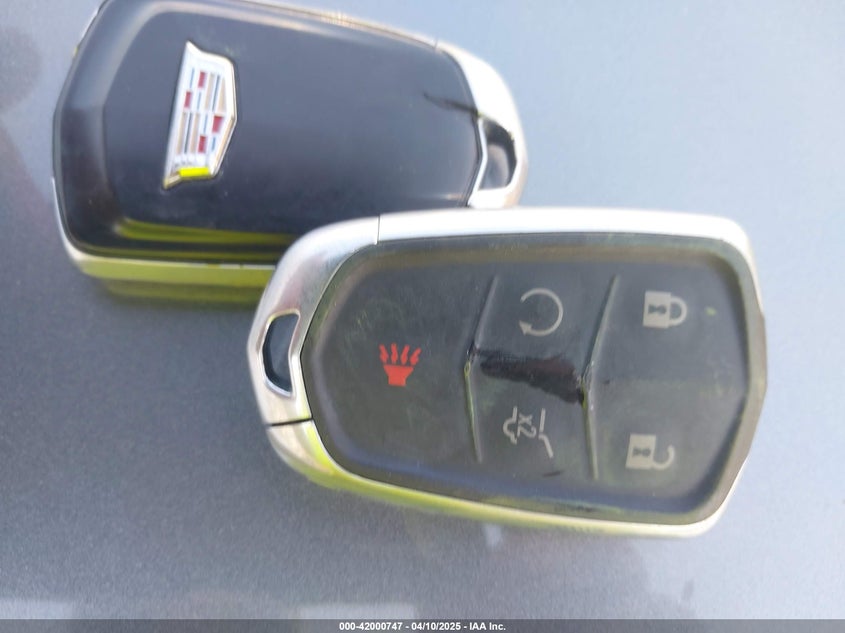 2017 CADILLAC XT5 LUXURY - 1GYKNDRS4HZ184818