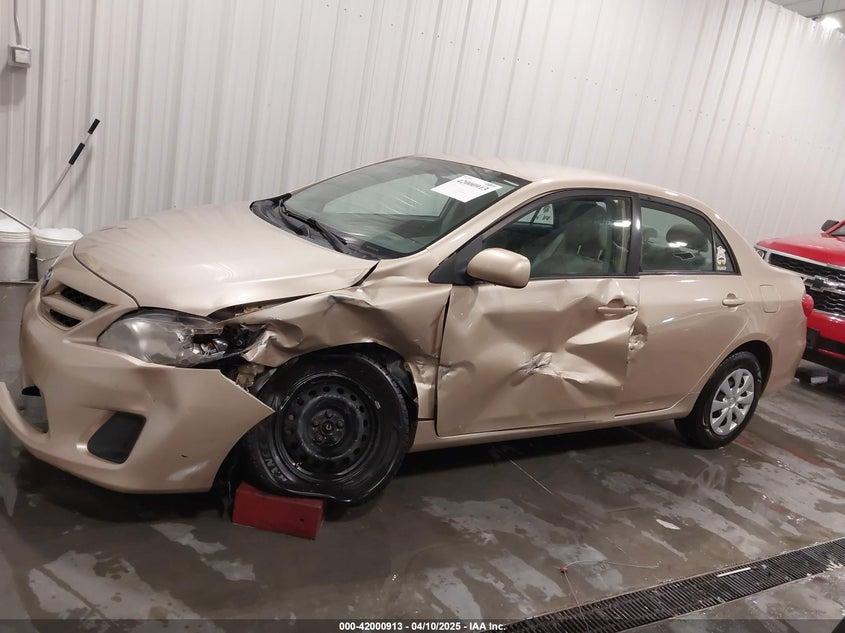 2011 TOYOTA COROLLA VIN: 2T1BU4EE3BC701438