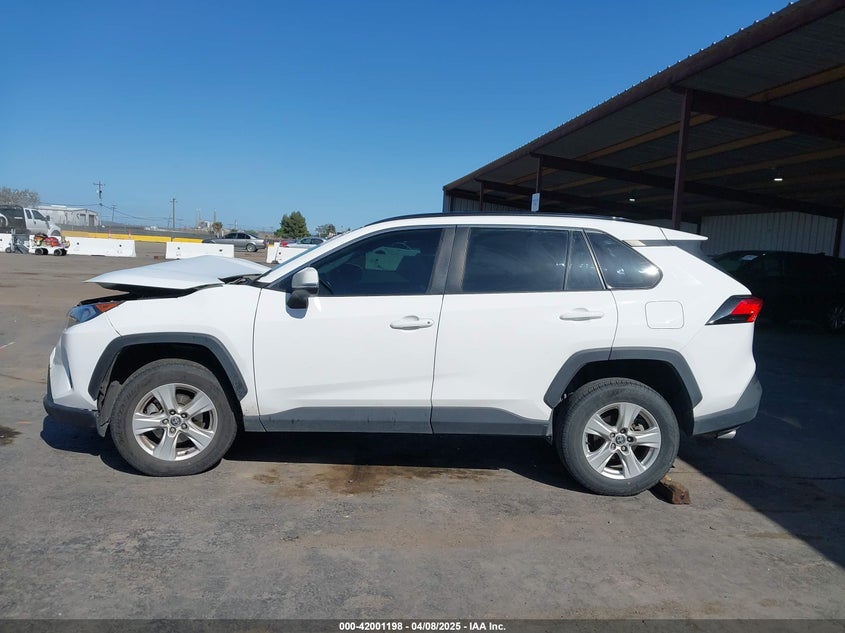 2021 TOYOTA RAV4 XLE - 2T3P1RFV4MC210249