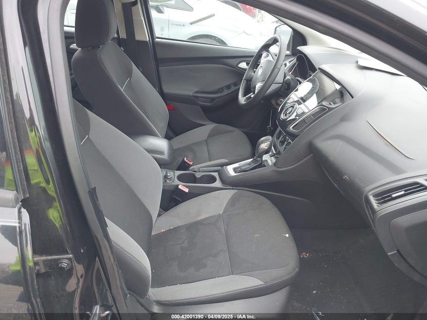 2012 FORD FOCUS VIN: 1FAHP3F27CL413079