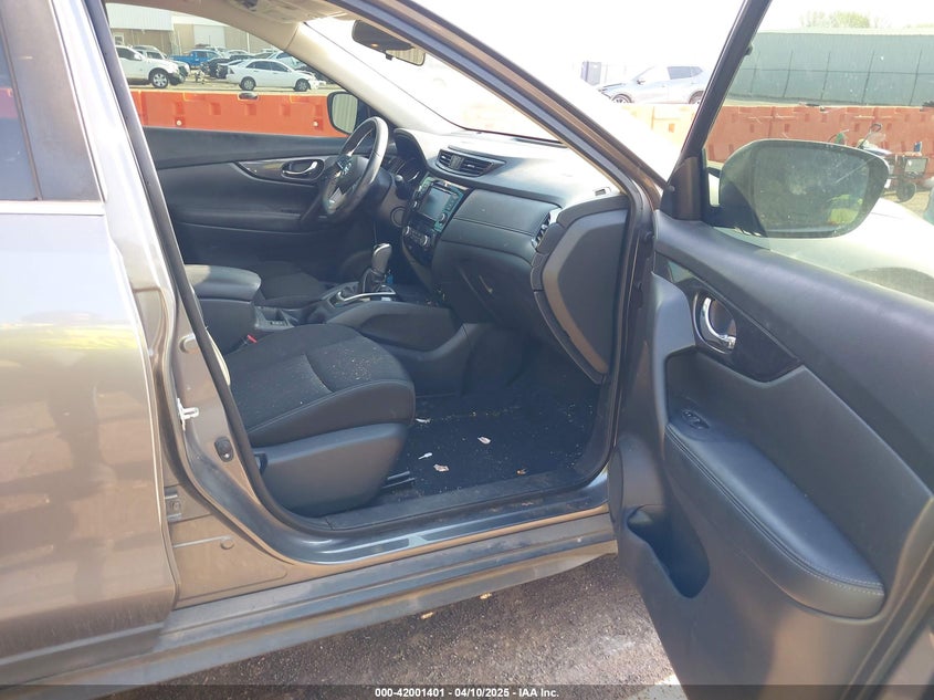 2020 NISSAN ROGUE SV FWD - KNMAT2MT1LP537595