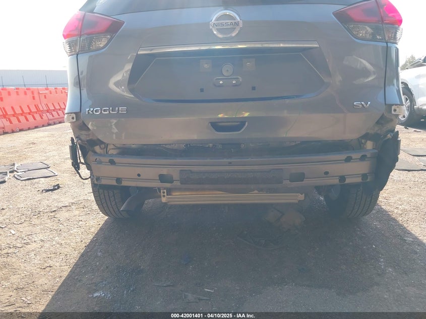 2020 NISSAN ROGUE SV FWD - KNMAT2MT1LP537595