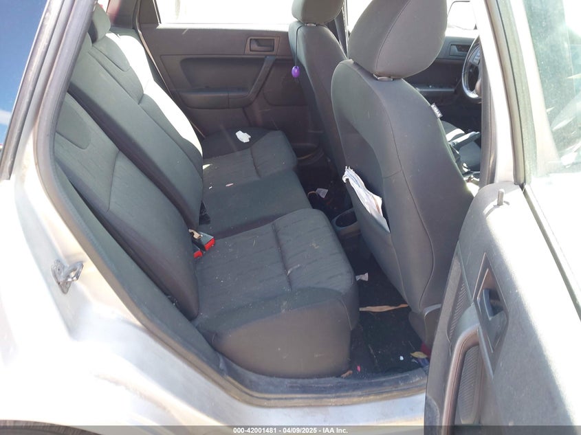 2009 FORD FOCUS VIN: 1FAHP35N79W225522