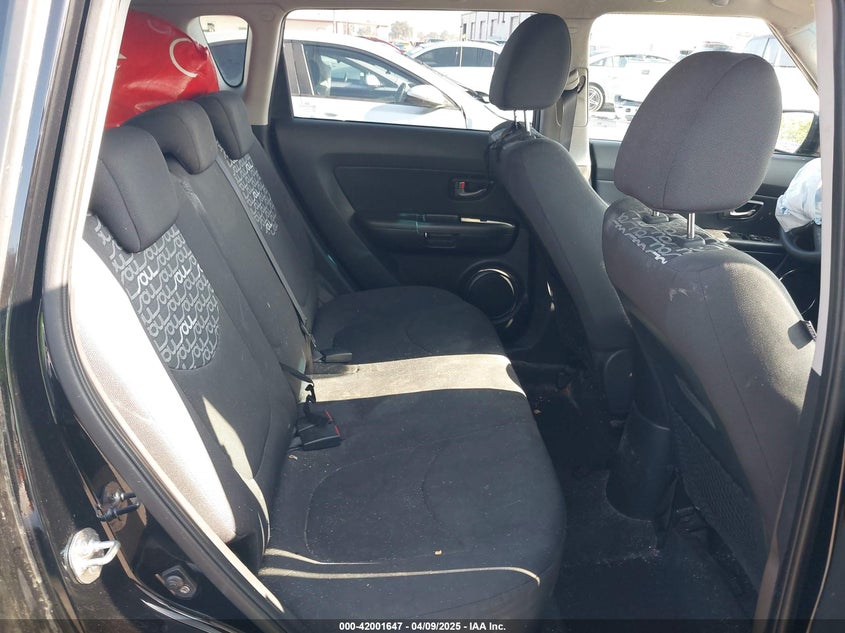 2010 KIA SOUL VIN: KNDJT2A26A7140621
