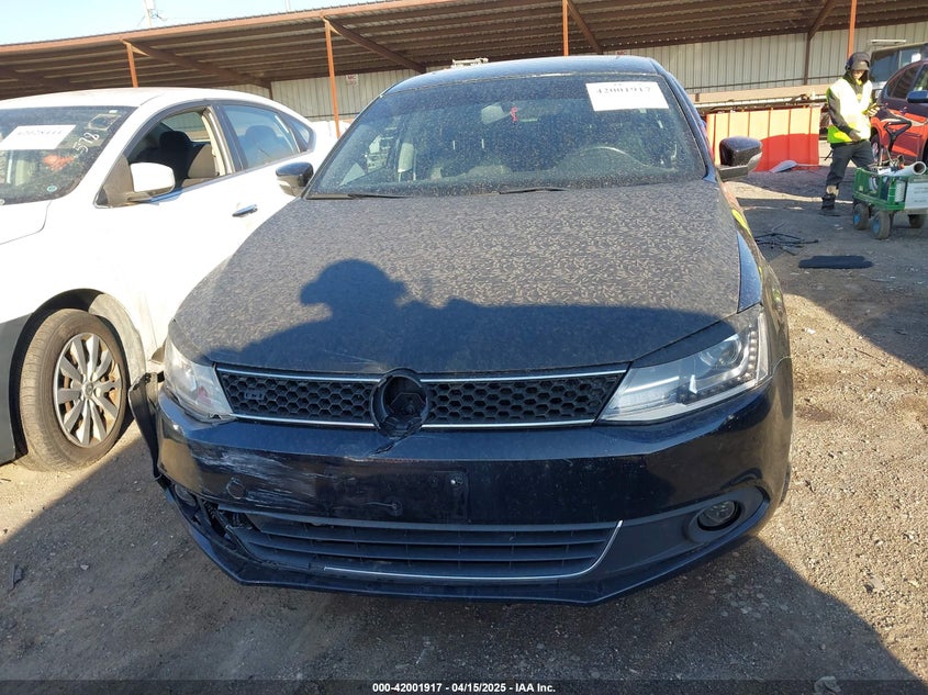 2013 VOLKSWAGEN JETTA 2.5L SE - 3VWDP7AJ4DM354519
