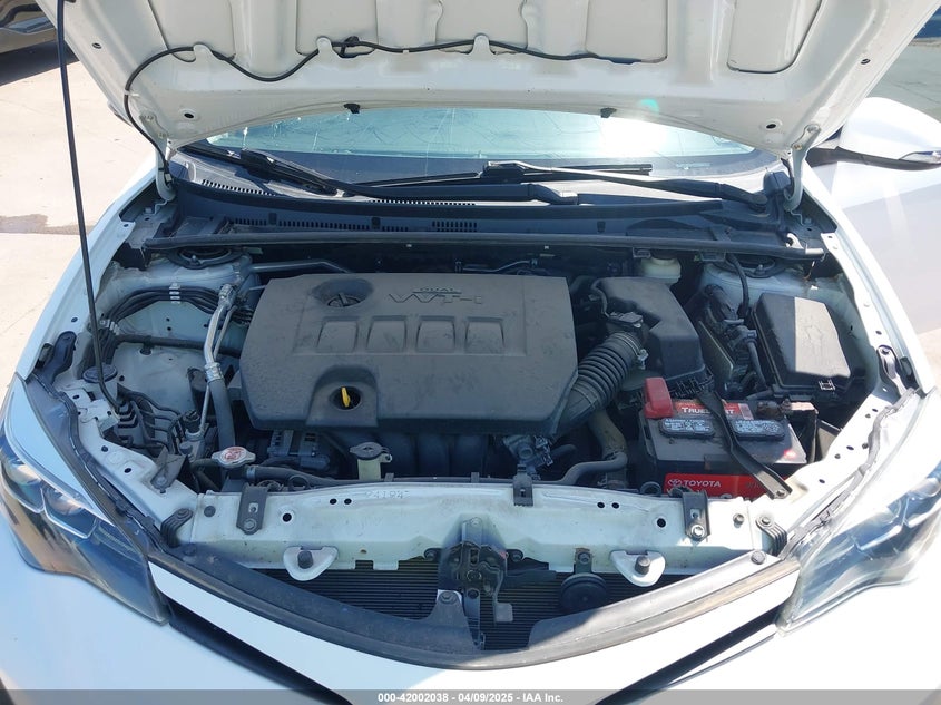 2018 TOYOTA COROLLA VIN: 2T1BURHE5JC016011