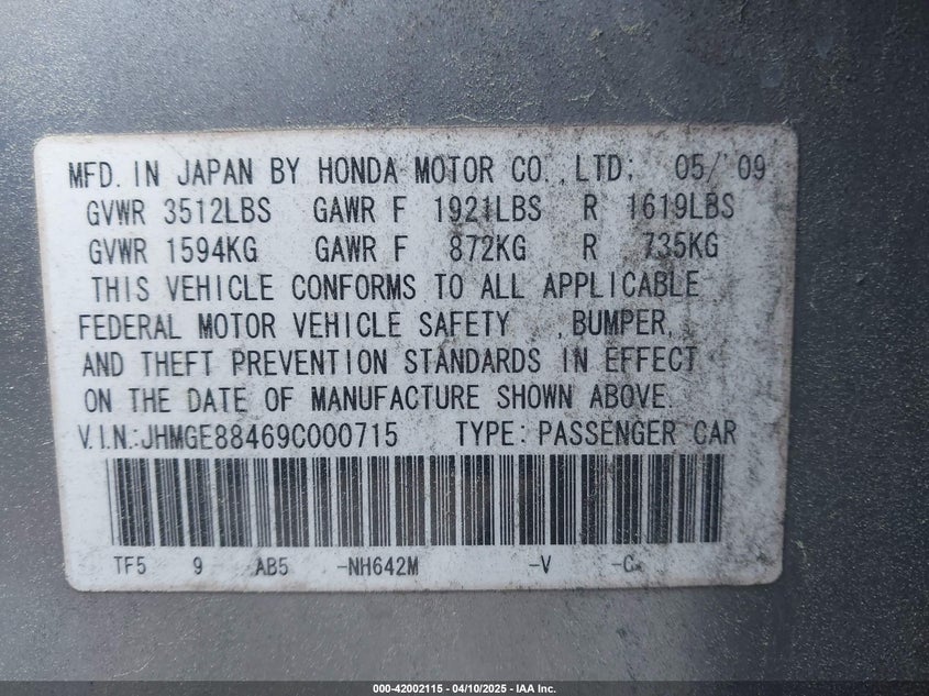 2009 HONDA FIT VIN: JHMGE88469C000715