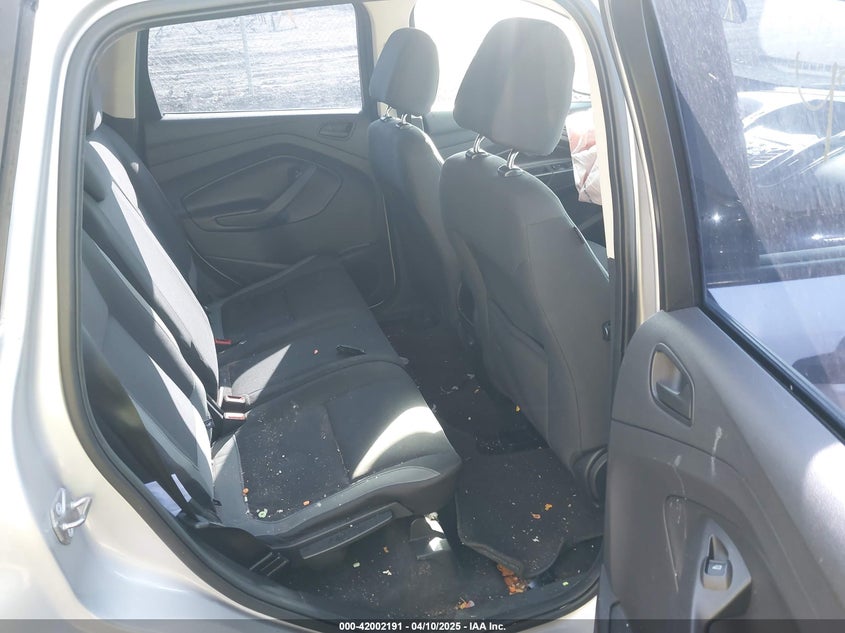 2016 FORD ESCAPE VIN: 1FMCU0F71GUA05308