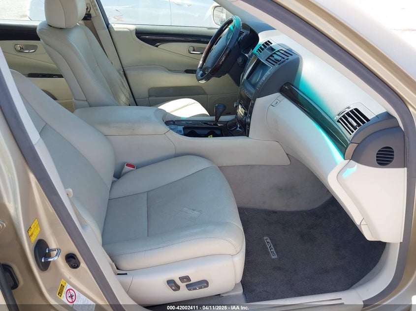 2007 LEXUS LS 460 VIN: JTHBL46F875040163