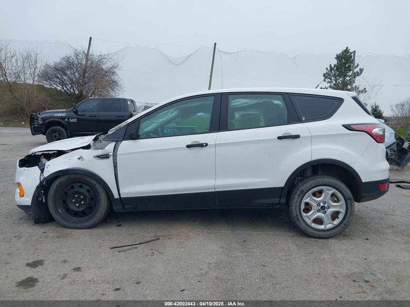 2017 FORD ESCAPE VIN: 1FMCU0F73HUC00294