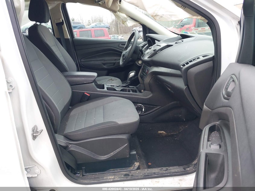2017 FORD ESCAPE VIN: 1FMCU0F73HUC00294