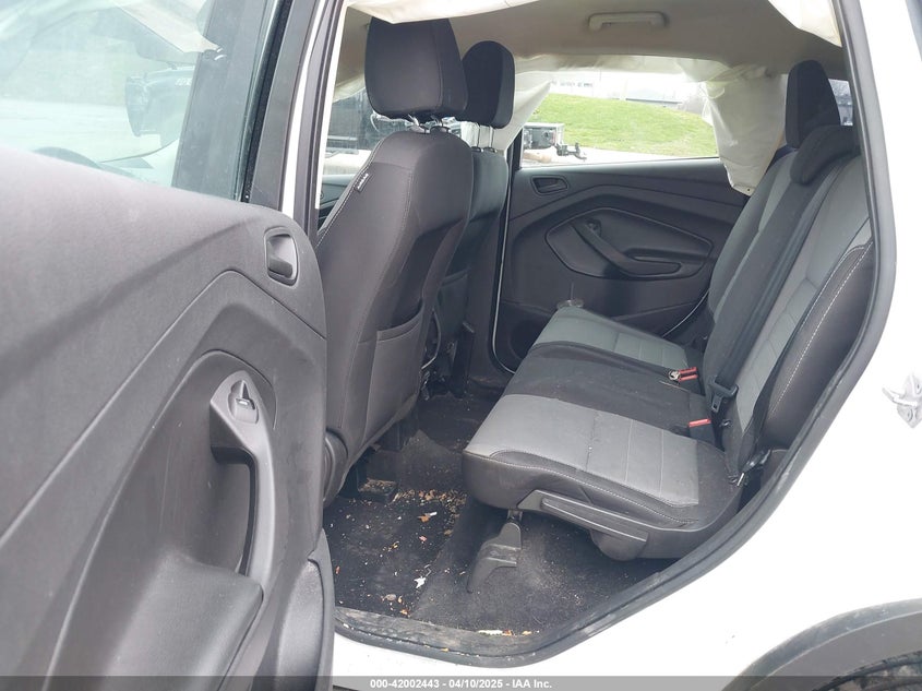 2017 FORD ESCAPE VIN: 1FMCU0F73HUC00294