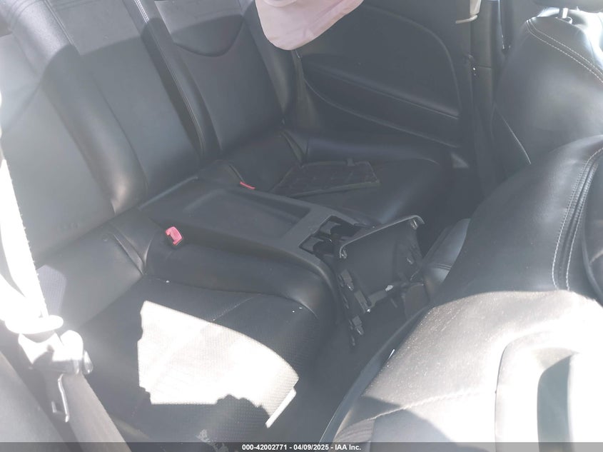 2011 INFINITI G37 VIN: JN1CV6EKXBM212544