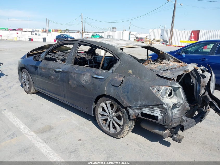 2015 HONDA ACCORD VIN: 1HGCR2F59FA181573