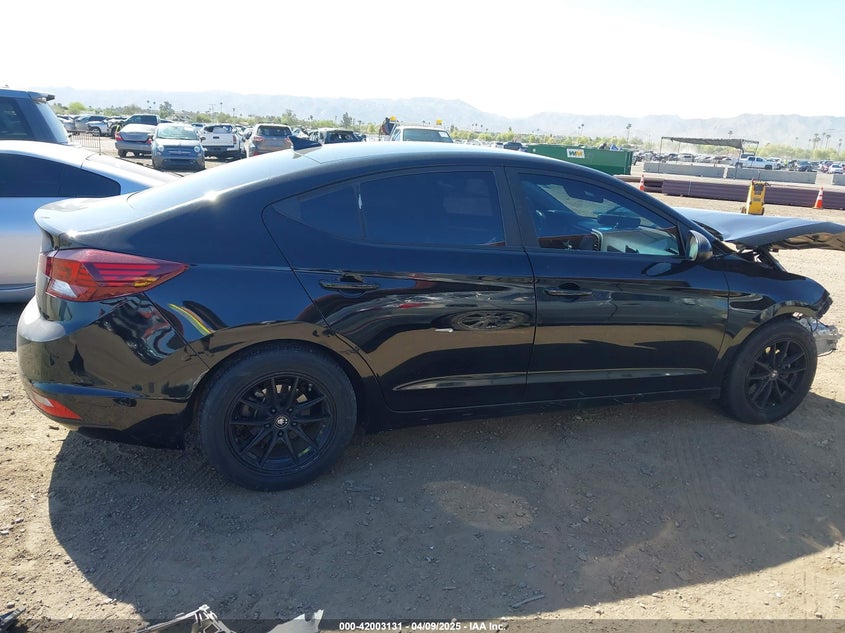 VIN KMHD84LF4KU742734 2019 HYUNDAI ELANTRA SEL