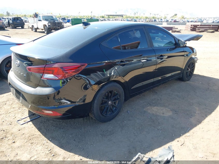VIN KMHD84LF4KU742734 2019 HYUNDAI ELANTRA SEL