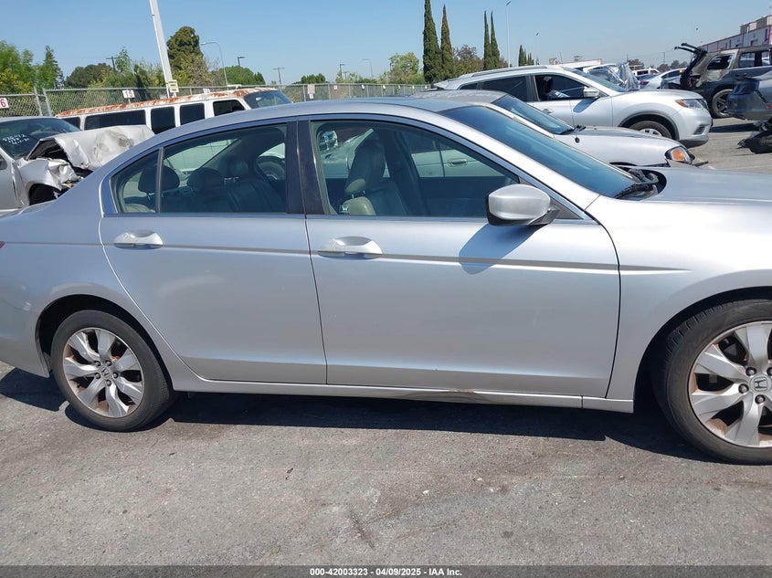 2008 HONDA ACCORD VIN: JHMCP26828C042762