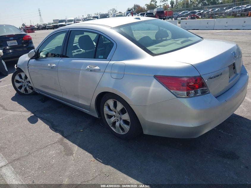2008 HONDA ACCORD VIN: JHMCP26828C042762