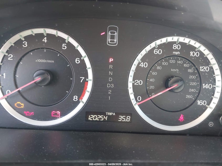 2008 HONDA ACCORD VIN: JHMCP26828C042762