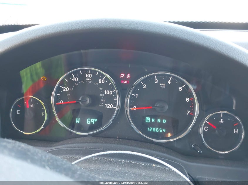 2010 JEEP LIBERTY VIN: 1J4PN2GK1AW101737