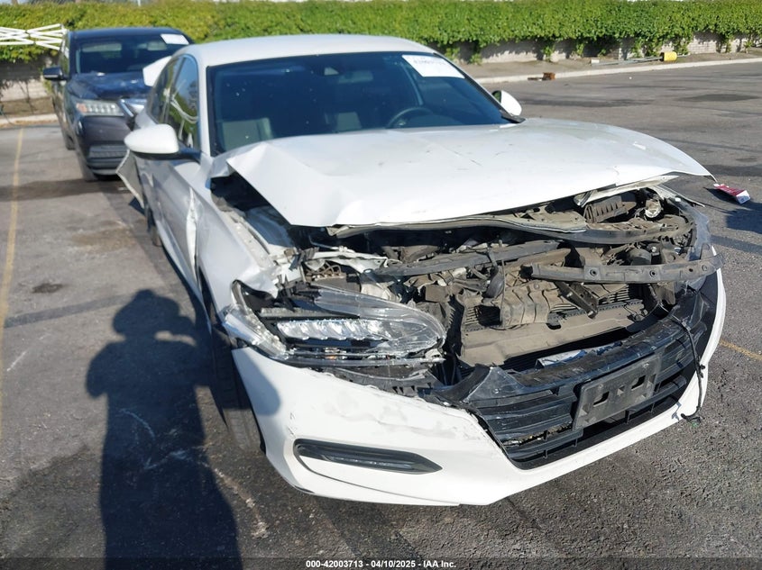 2019 HONDA ACCORD VIN: 1HGCV1F36KA057288