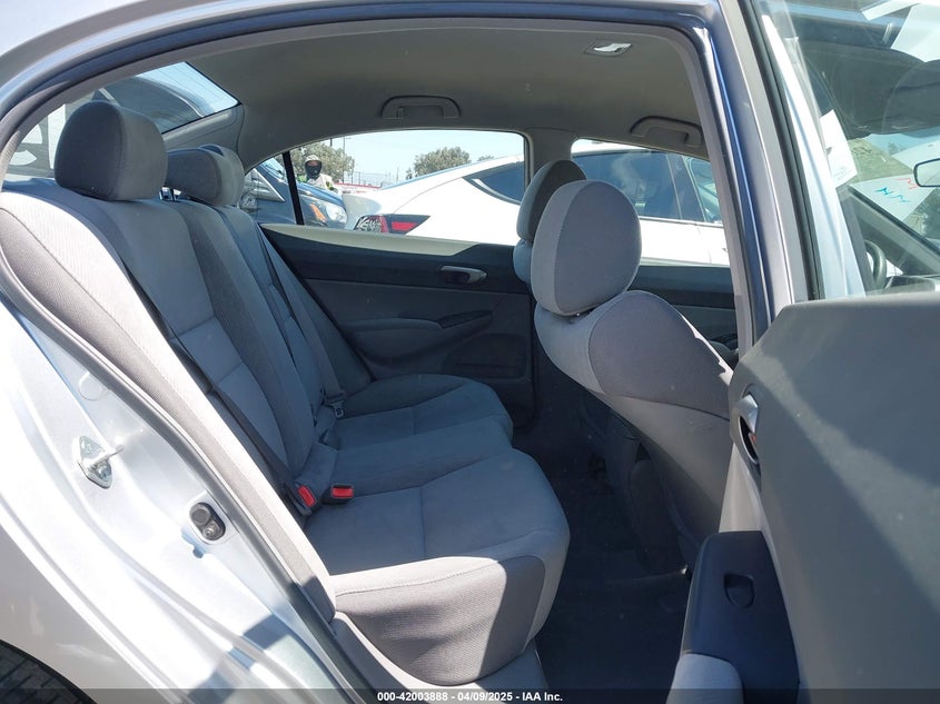 2010 HONDA CIVIC VIN: 19XFA1F54AE031082